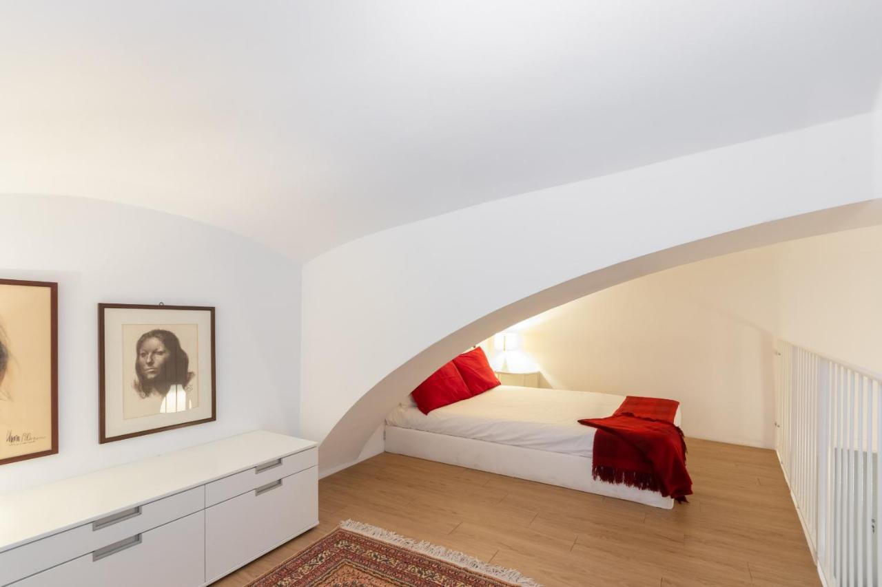 Charming Studio Near Piazza Castello By Wonderful Italy Turin Exterior photo