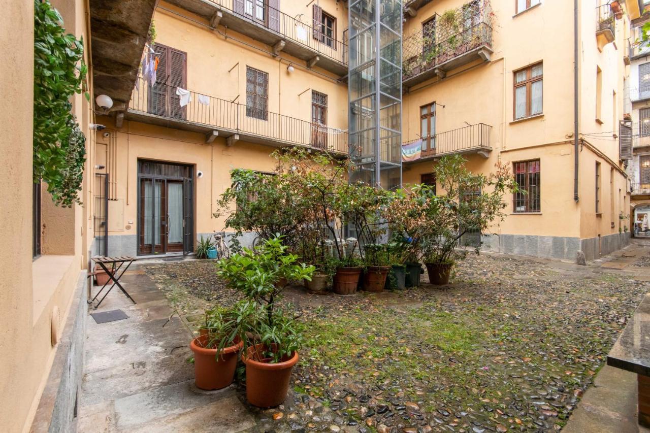 Charming Studio Near Piazza Castello By Wonderful Italy Turin Exterior photo