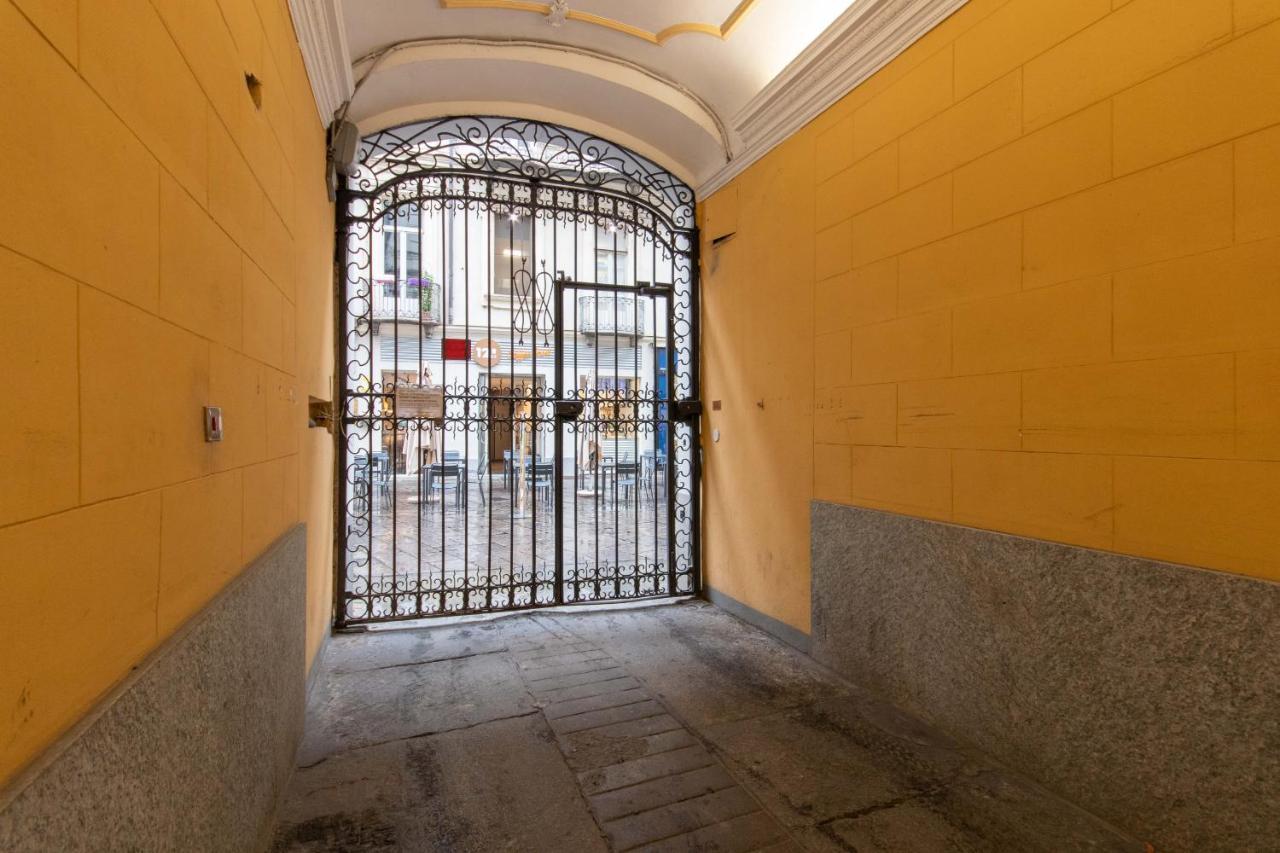 Charming Studio Near Piazza Castello By Wonderful Italy Turin Exterior photo